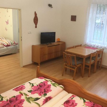 Apartman Oaza Dc Decin Esterno foto